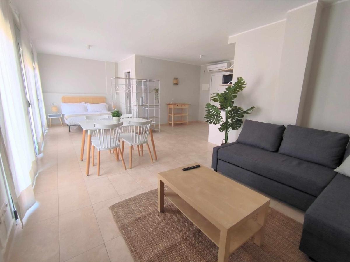 Mazi Apartments Havana Матаро Экстерьер фото