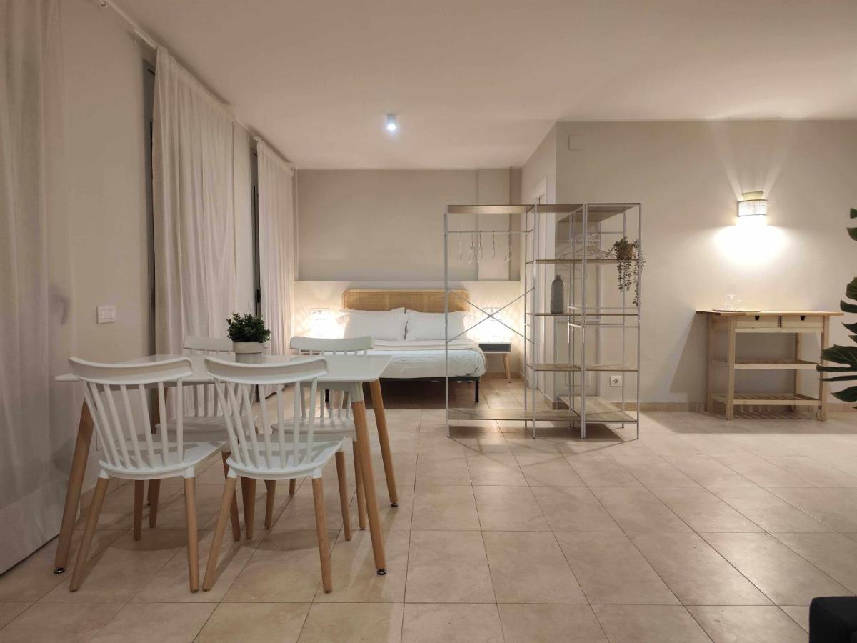 Mazi Apartments Havana Матаро Экстерьер фото