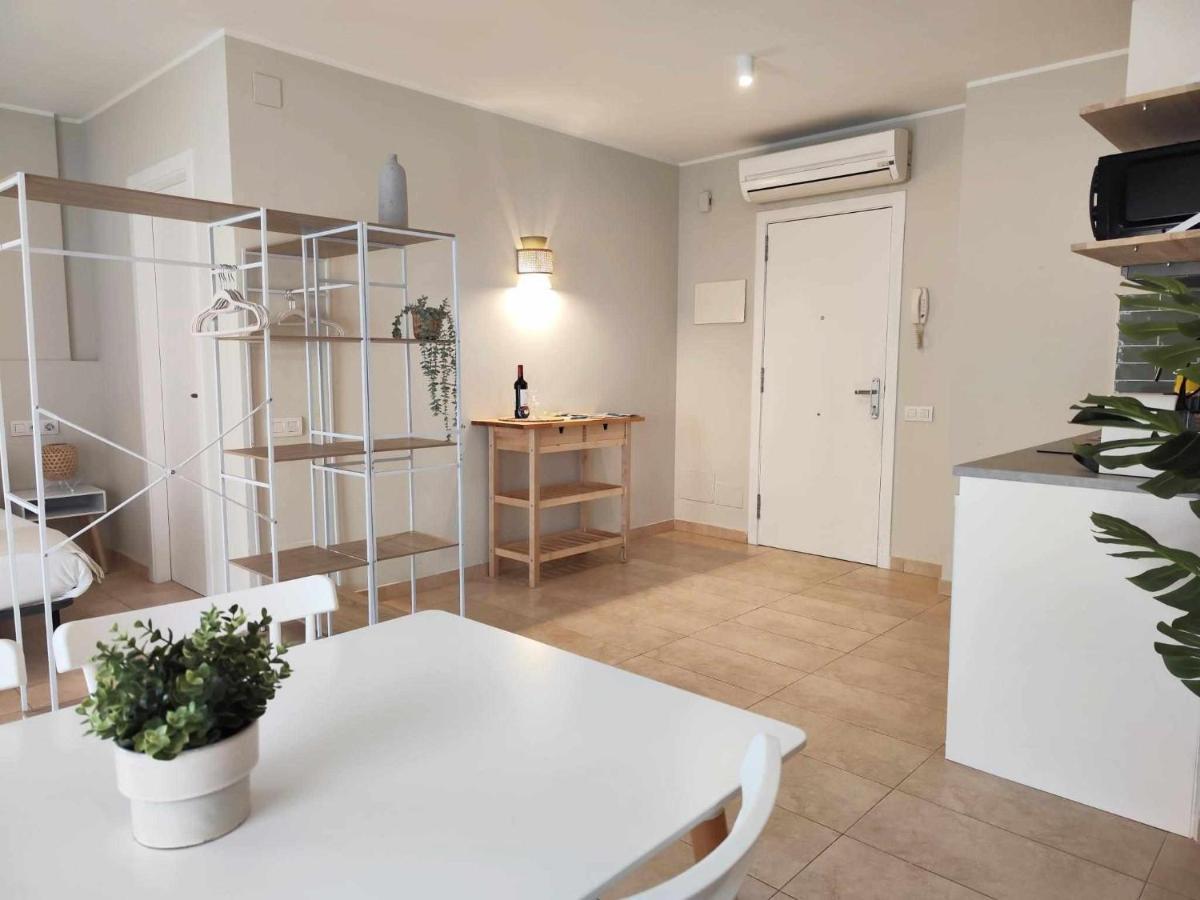 Mazi Apartments Havana Матаро Экстерьер фото